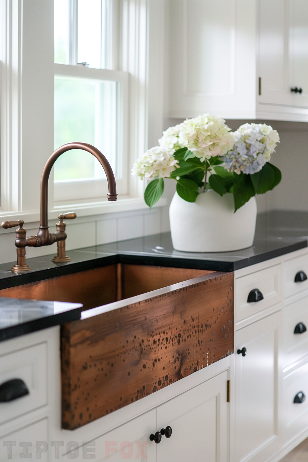 Popular Copper Farmhouse Sink Ideas That Will Bring a Custom Warmth to ...